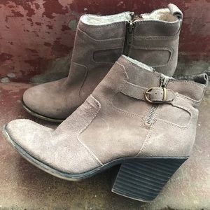 Lucky Brand Suede Ankle Boots 9.5